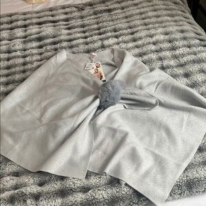 New w/ tags-Elegant Gray  Metallic Women's  Keyhole Wrap/shawl